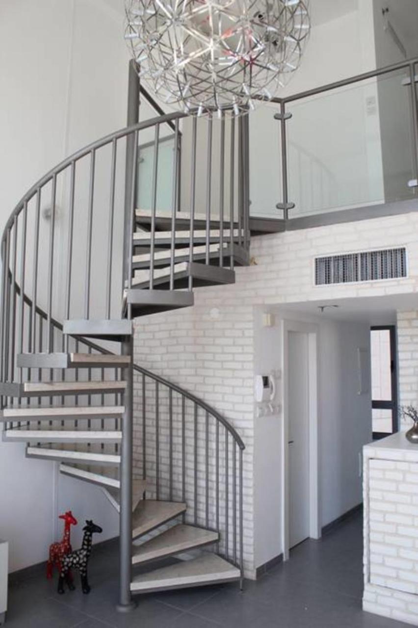 Neve Tzedek Tower-Wonderful, modern apt - sea view Tel Aviv-Jaffa