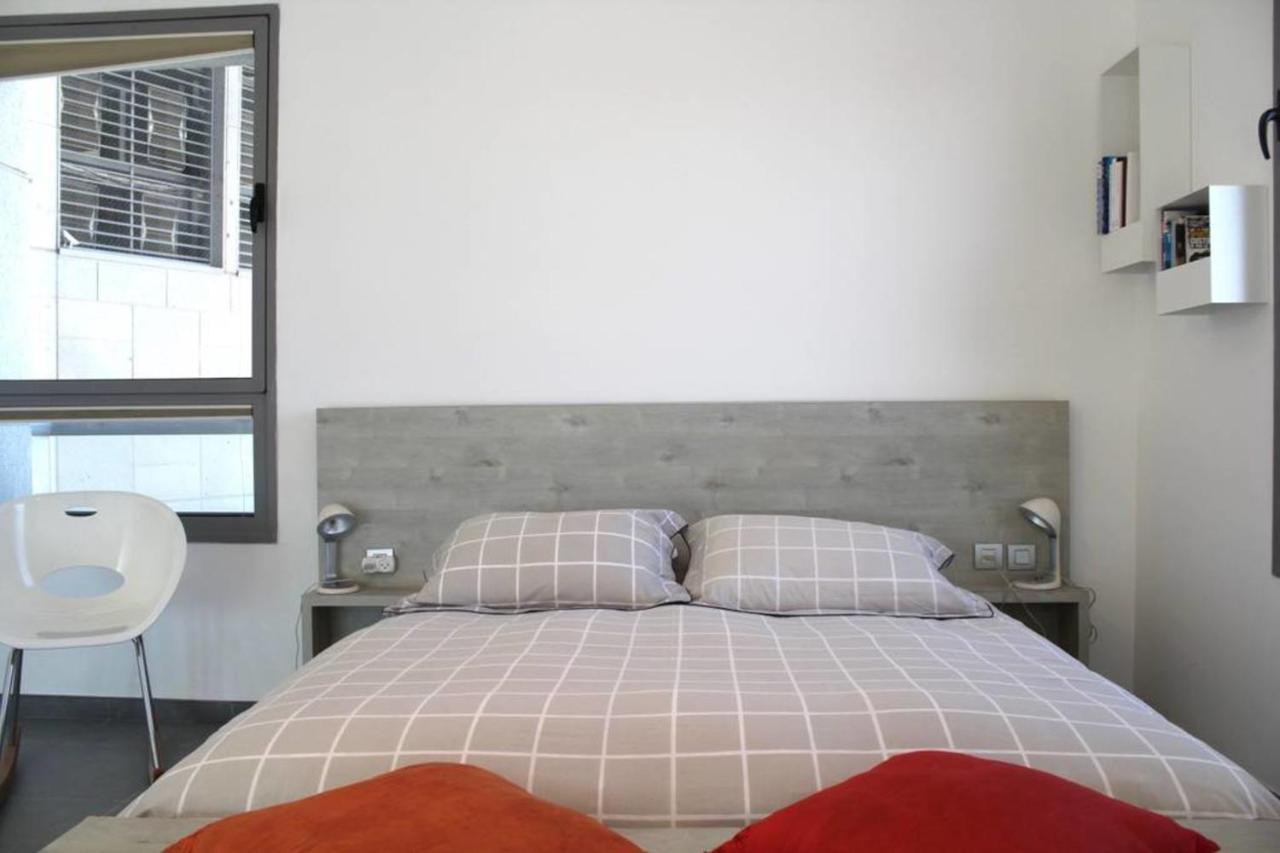 Neve Tzedek Tower-Wonderful, Modern Apt - Sea View Apartment